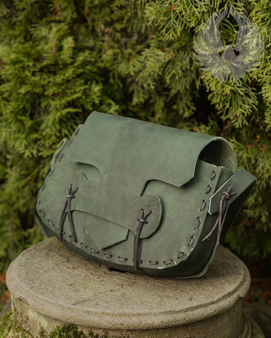 Meera Shoulder bag oliv Limited Edition